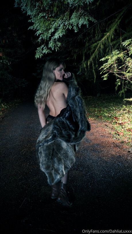 milf shower onlyfans hot image