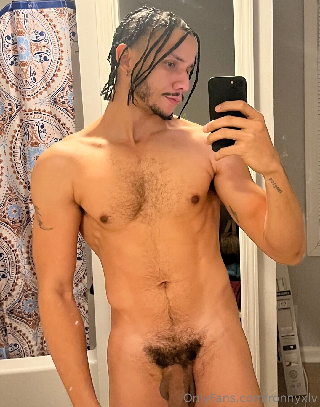 Ronnyxlv star nude images