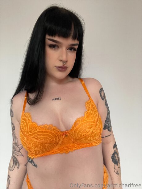 Otherarcticharl hot actress archive