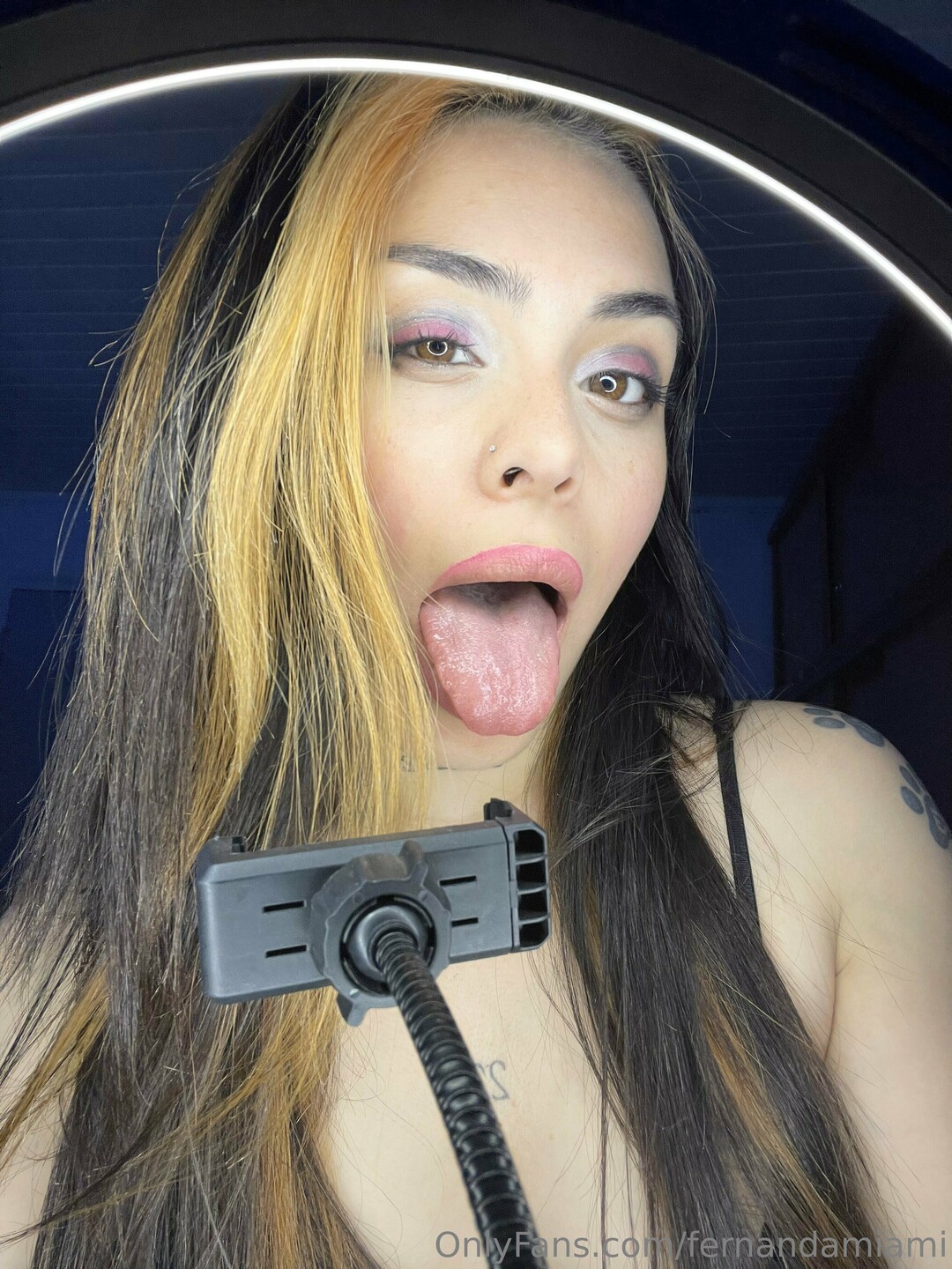Kaylaninewman star high quality images
