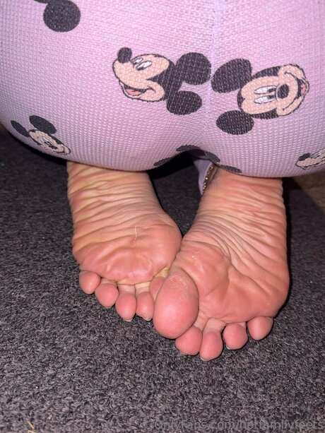 Hotfamilyfeets star pornographic pic