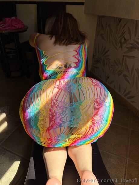 Lili Loveofi xxx pornstar pictures