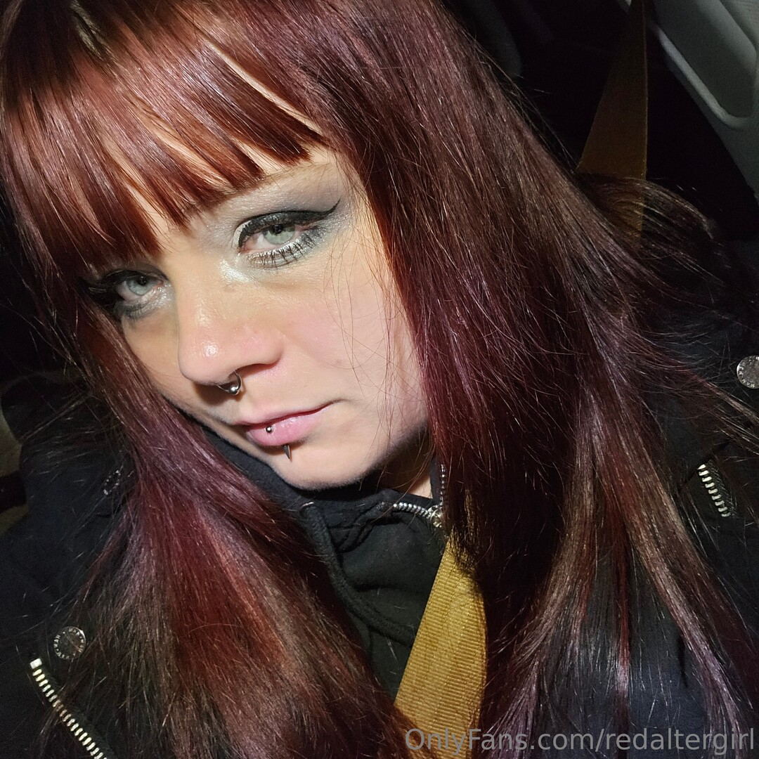 Redaltergirl pretty pornstar photo