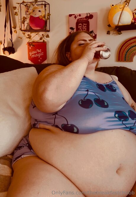 Thebreakfastchubb model erotic archive