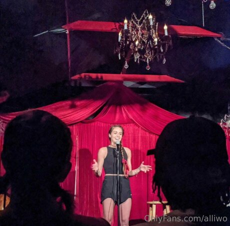 Alliwo pornstar erotic galleries