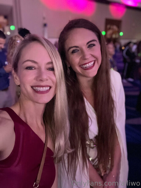 Alliwo art star images