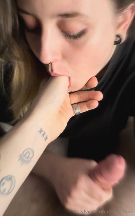 Natyss666 star adult photo