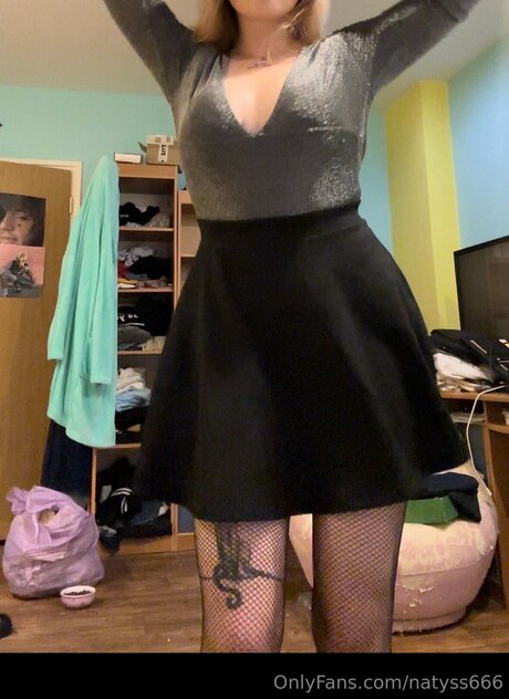 Natyss666 model pretty archive