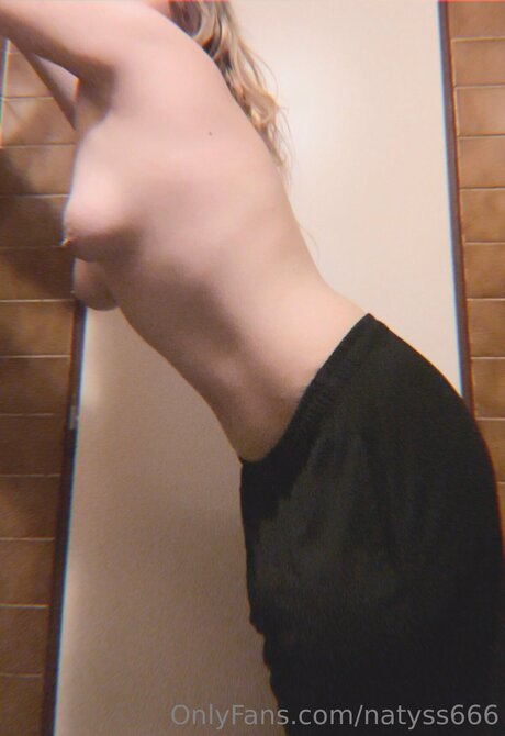 Natyss666 pornstar hot pic
