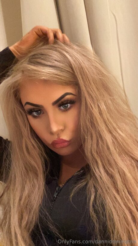 Dannidominatrix profile image