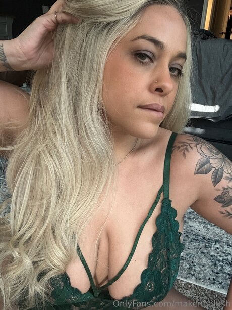 milf strip onlyfans hot sexy gallery