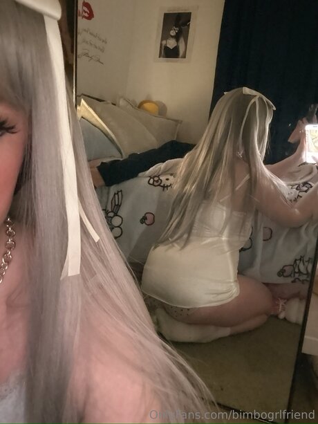 Bimbogrlfriend hot star photo