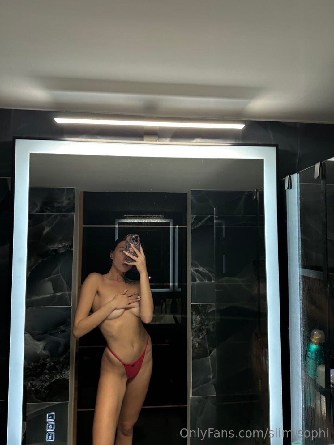 Slim Sophi sex actress pics