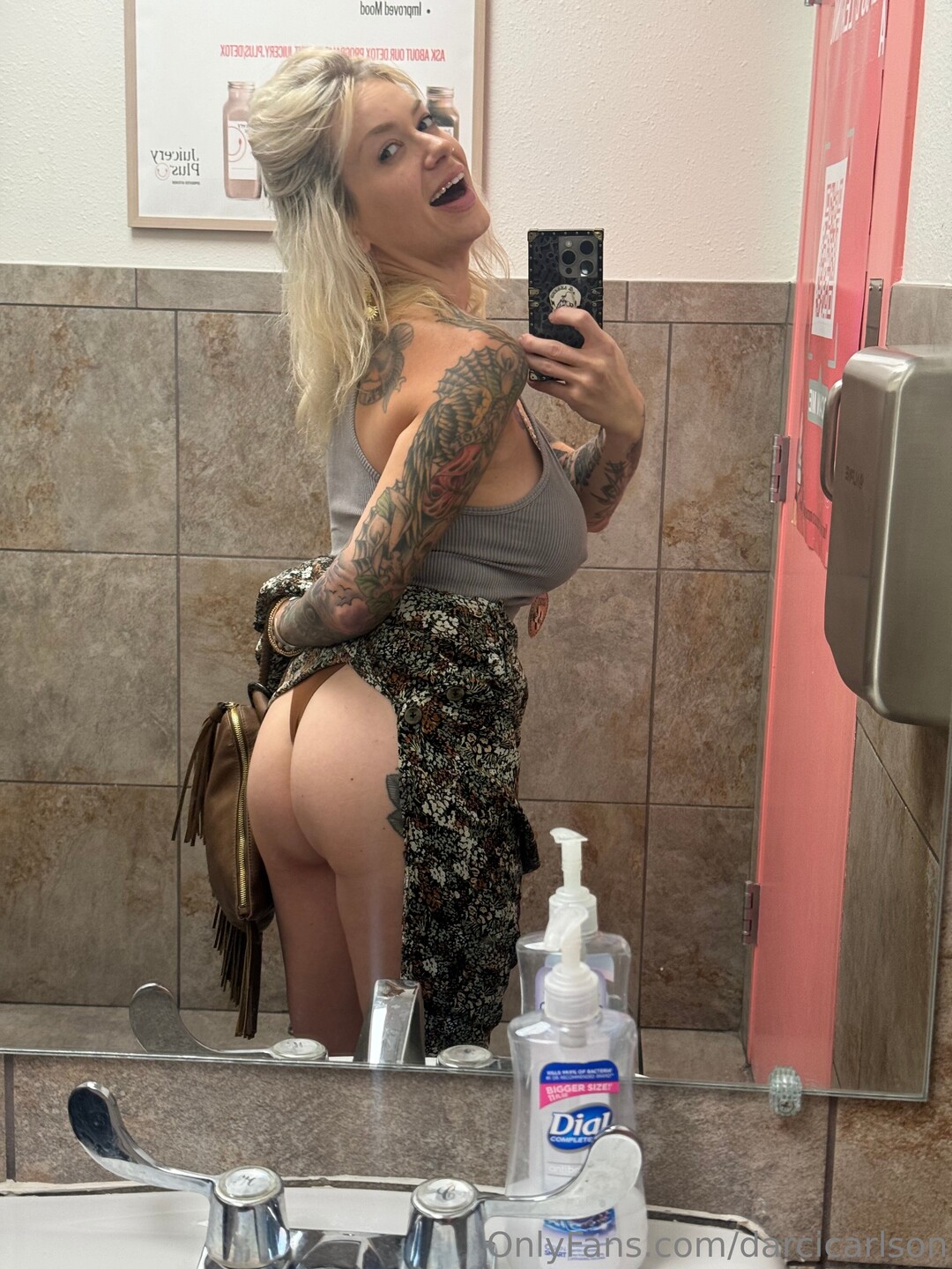 Darcidarlin nude model images