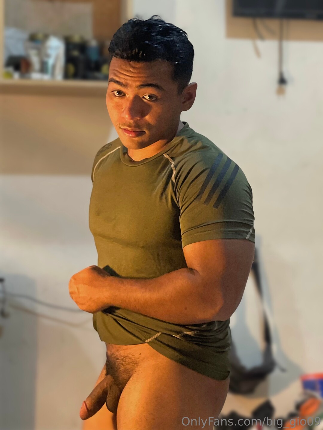 Big Gio09 model hot gallery