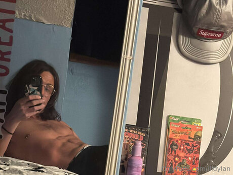 Illdylan top profile image