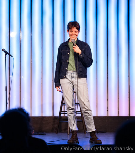 Carsonolshansky model naked photos