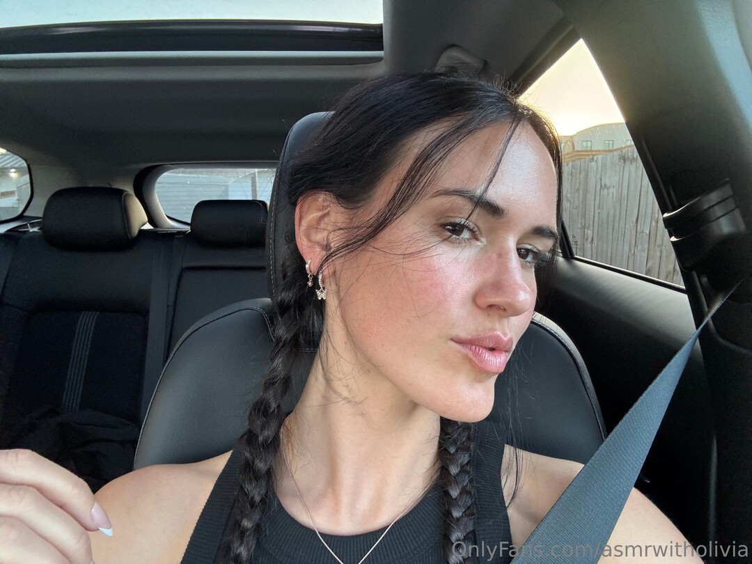 Asmrwitholivia naked actress photos