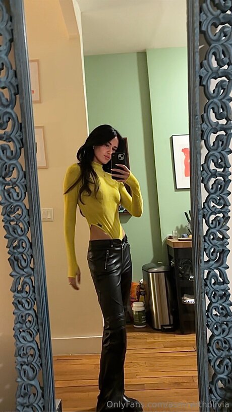 Asmrwitholivia pornstar art pic