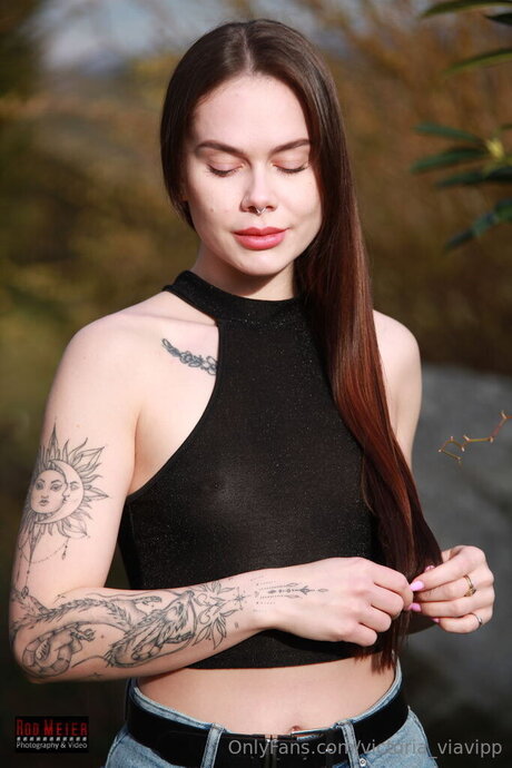 Victoria Viavipp model hot photo