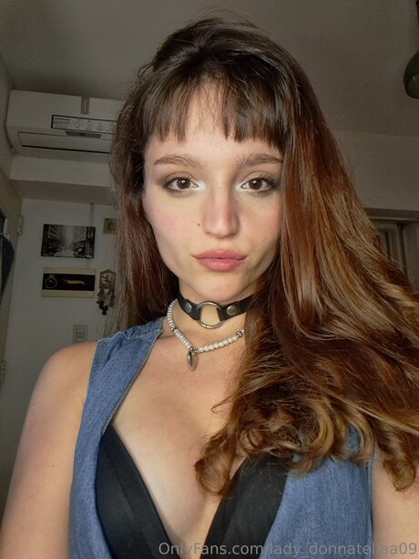 Lady Donnatellaa09 model nude image