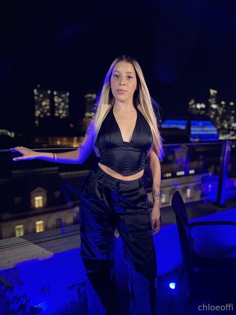 Itskhloe free model image