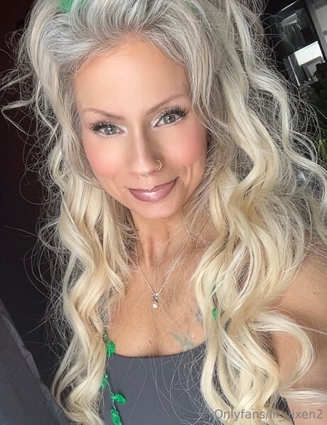 Lil Vixen2 star images