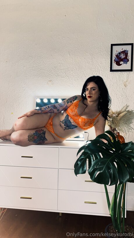 retro onlyfans perfect image