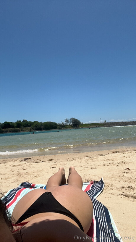 Sexyrexie model sexy pic