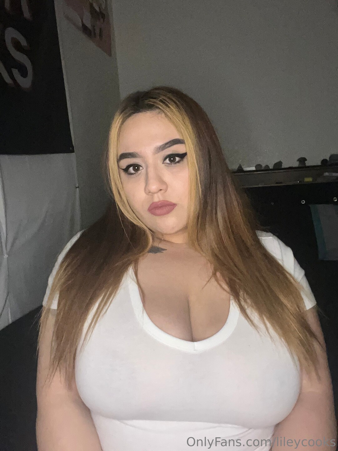 Lilyanneee porn model galleries