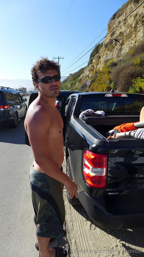 Thiccboirob nude pornstar gallery