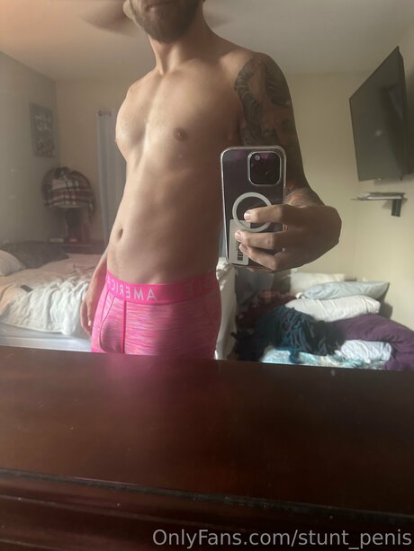 Stunt Penis star pretty image