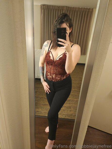 Bobbiejaynefree exclusive model image