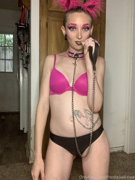 Freshkiiwii Free pornstar sex img