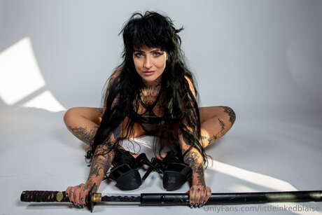 Littleinkedblaise pornstar naked photo