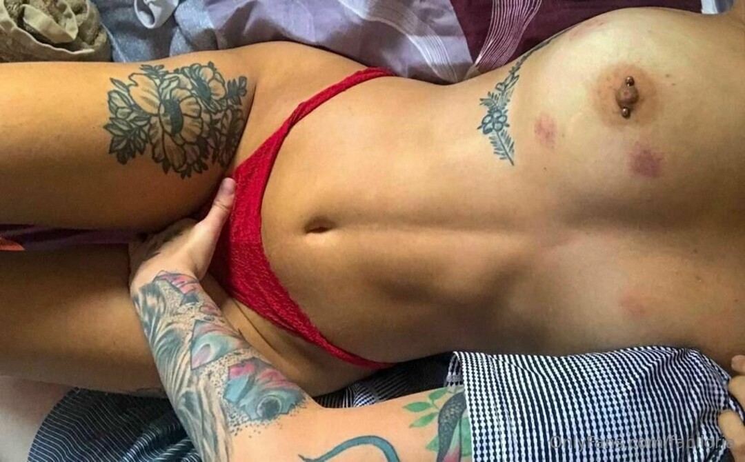 Fabiloria nude star picture