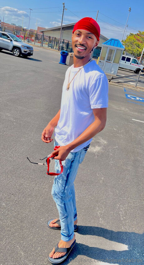 Toeswitdabros pretty actress image