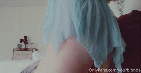 teen tits onlyfans xxx image