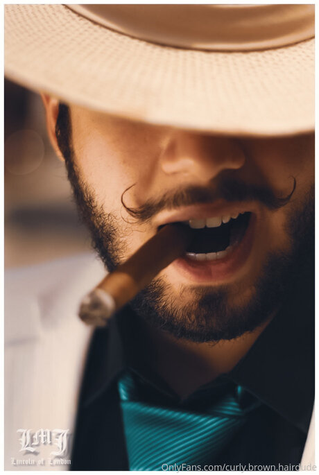 Curly Brown Hairdude top pornstar images