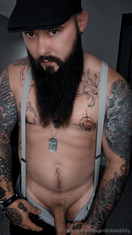 Beardeddadddy pornstar exclusive pics