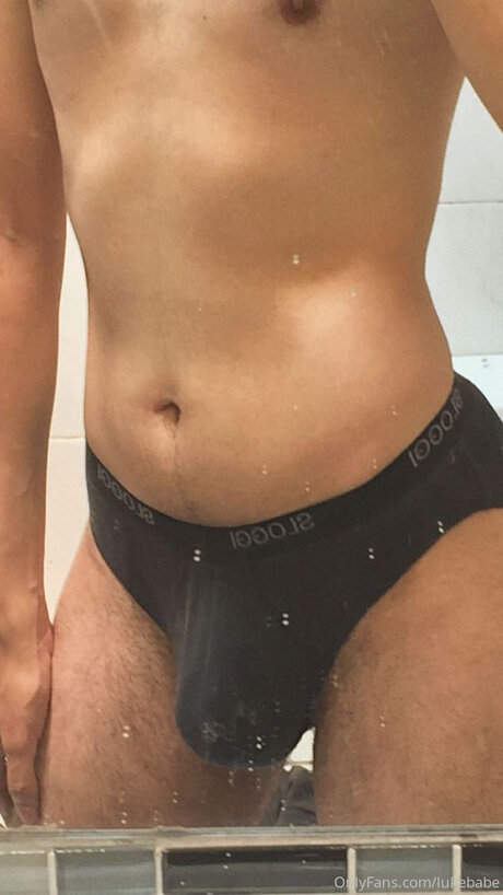 Lukebabe pornographic model photos