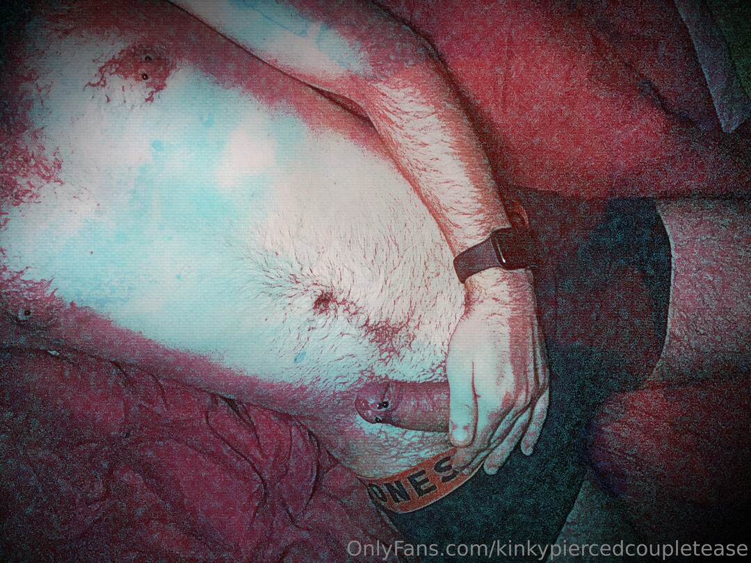 Kinkypiercedcoupletease profile image