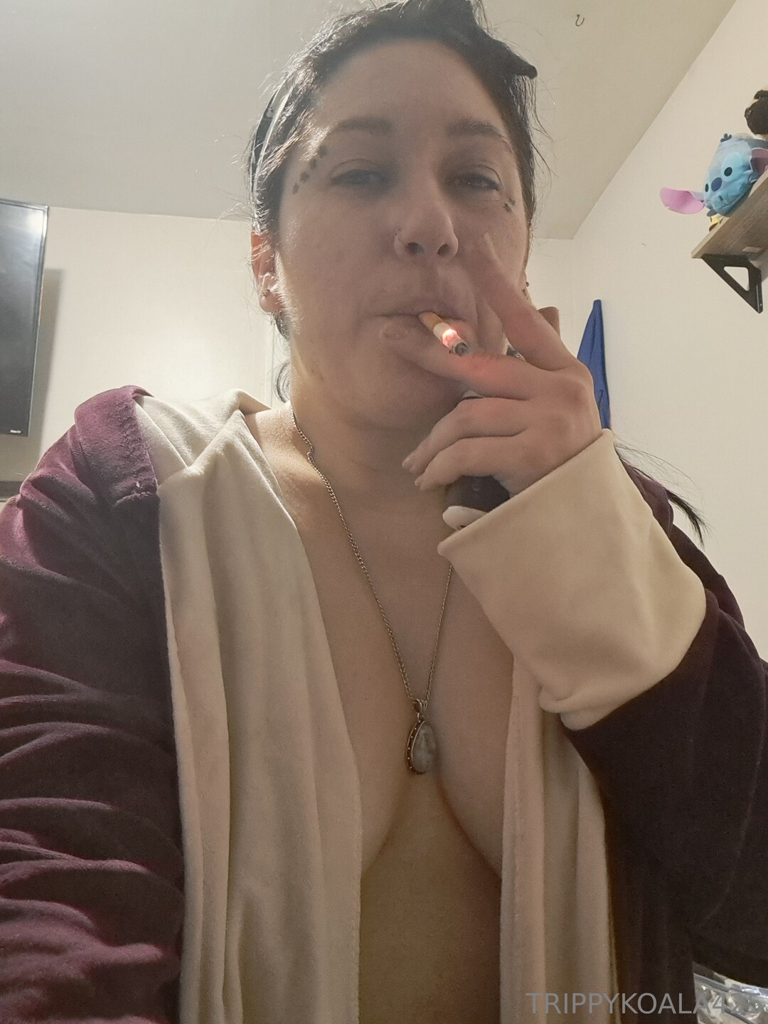 Trippykoala425 art actress pic