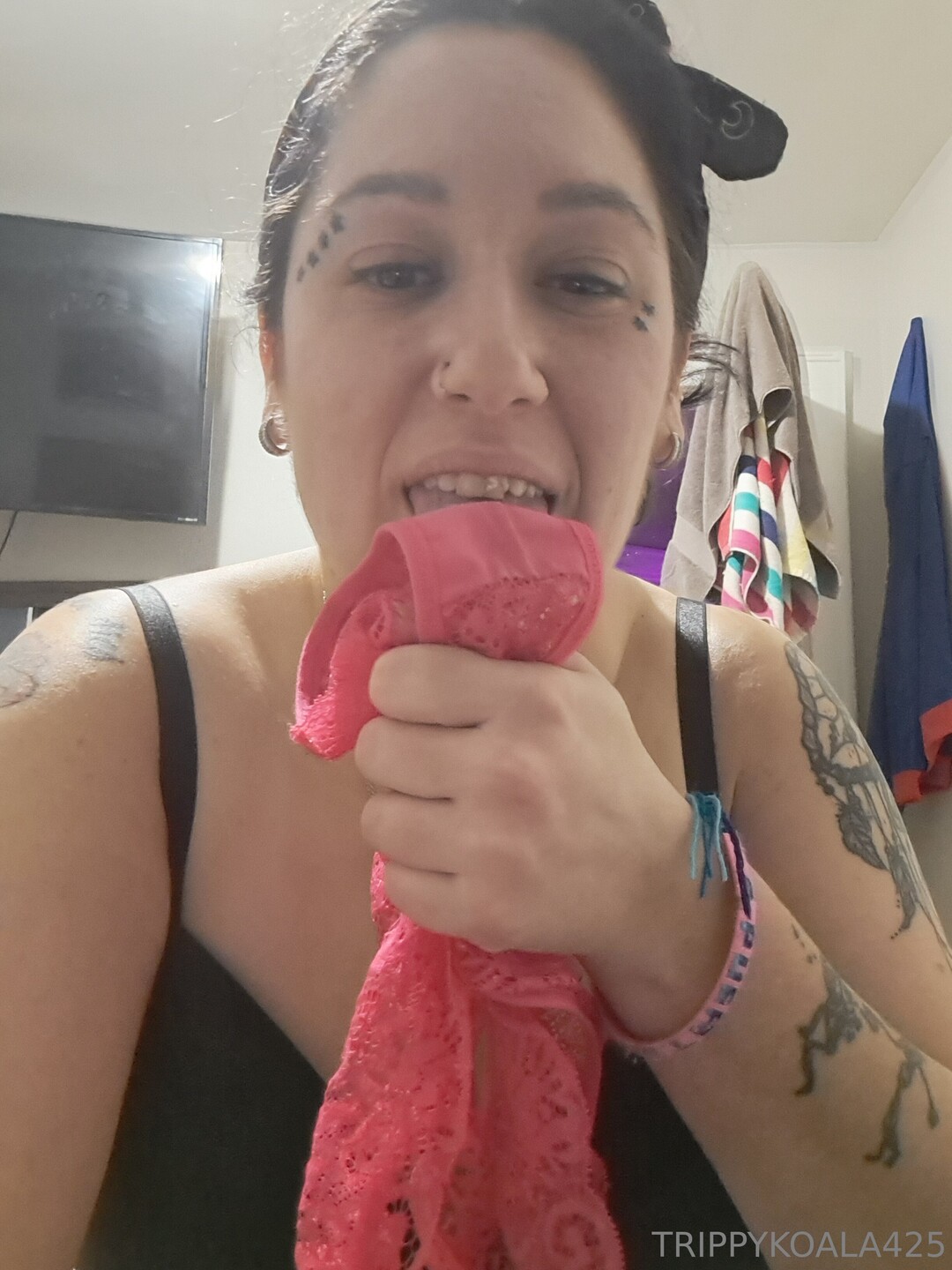 Trippykoala425 erotic actress galleries