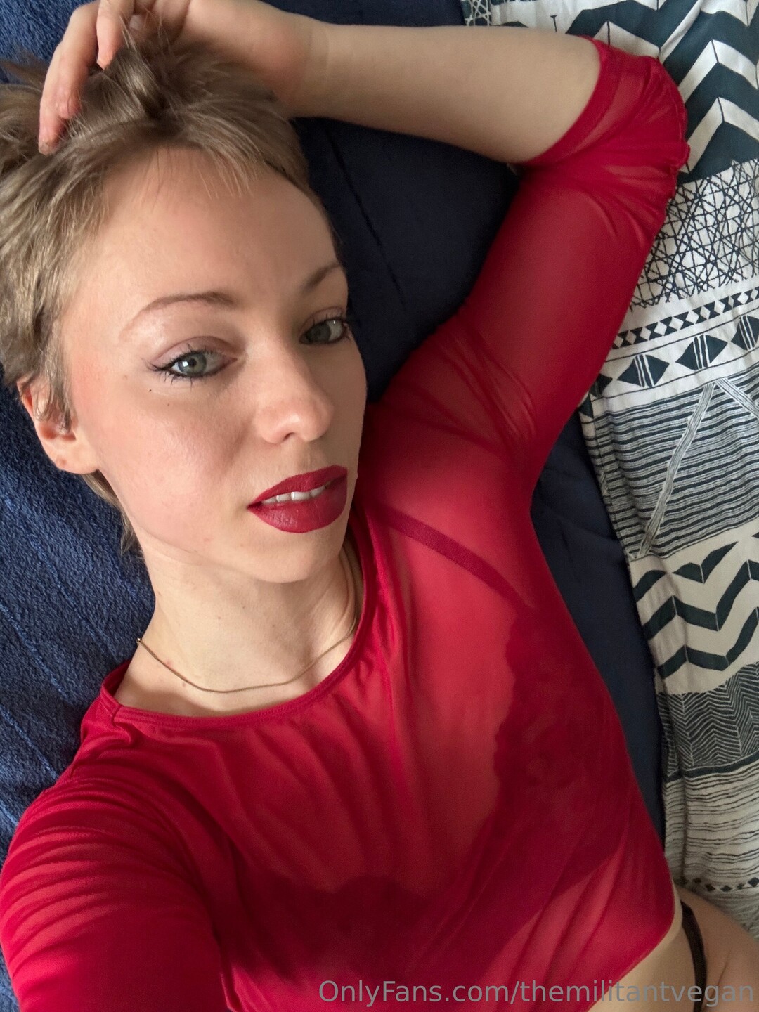 Diemilitanteveganerin xxx pornstar gallery