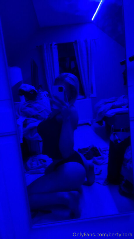 teen feet onlyfans pretty pic