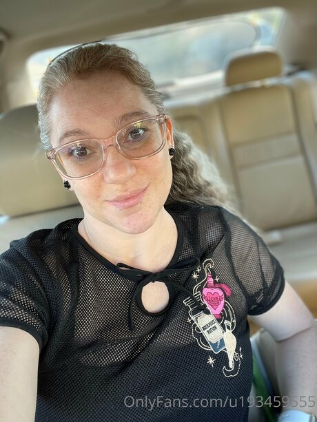 Beautifullyimperfectgeek perfect pornstar pic