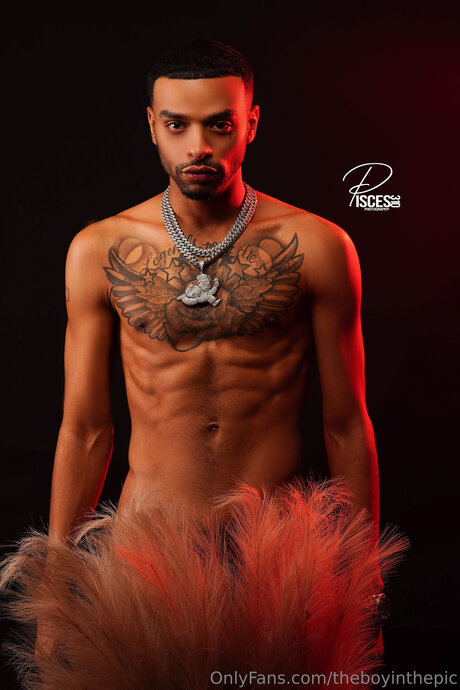 Theboyinthepic porn star pic