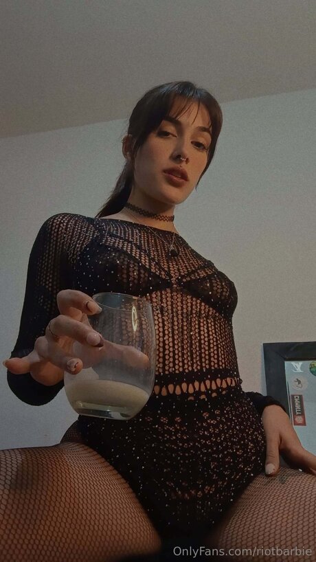 Riotbarbie hd model images