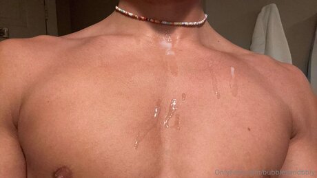 Bubblesandbbly sexy actress picture